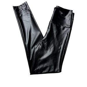 Everbellus Womens Small Black Pleather Stretchy Leggings